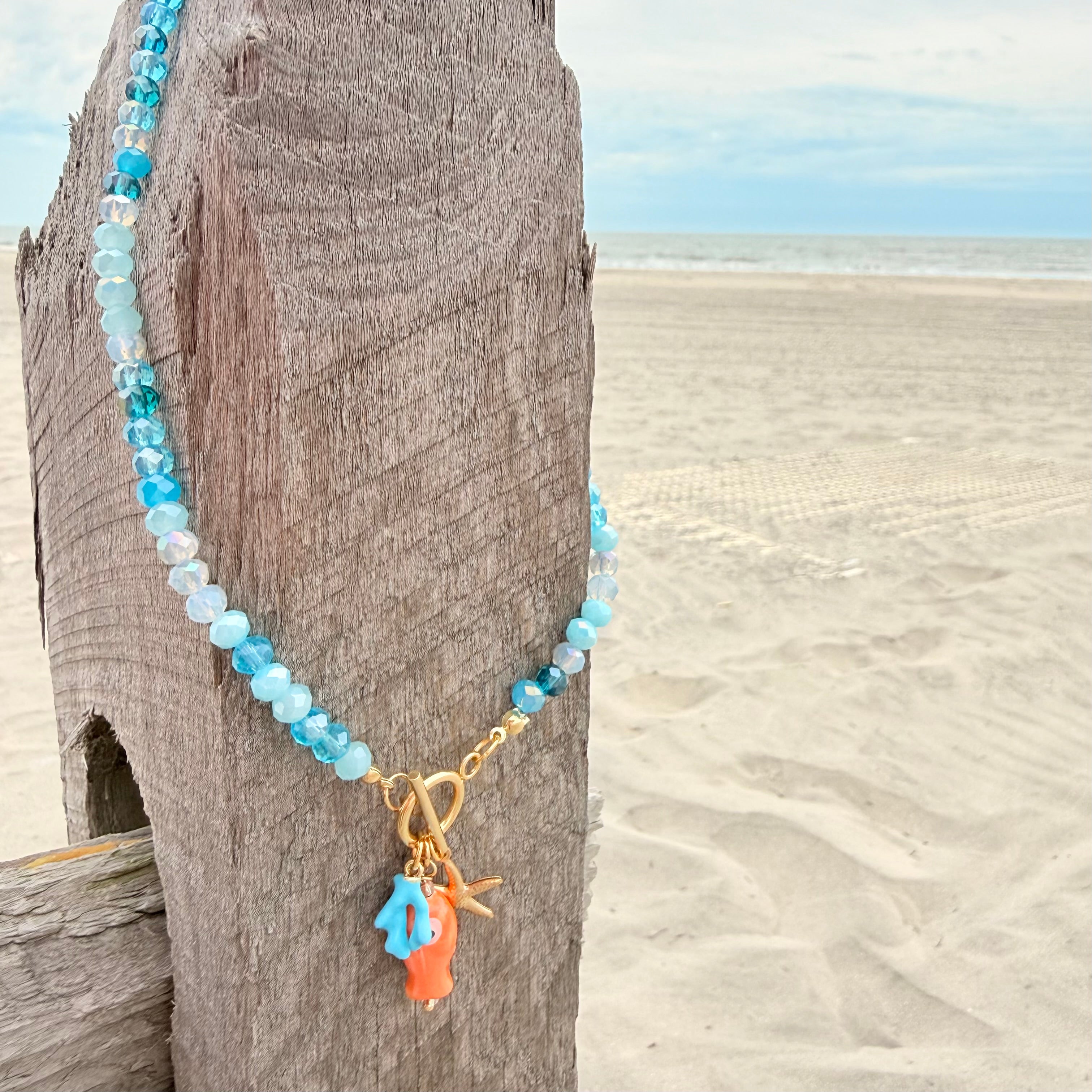 Blue Chrystal Choker w/Fish